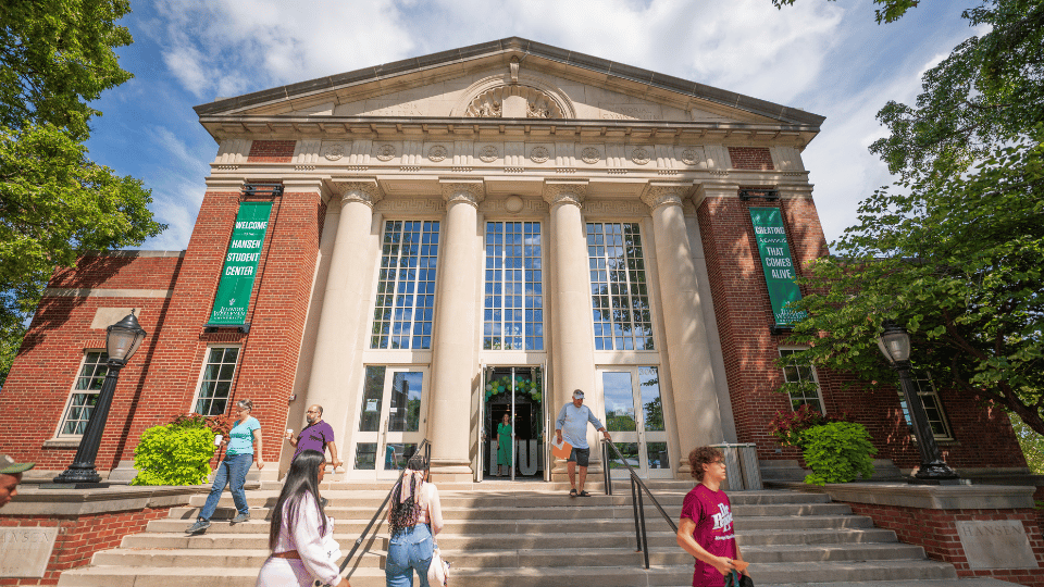 Students wakling up the steps to Hansen Student Center