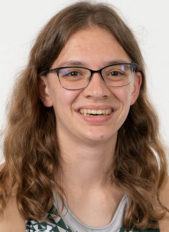 Andrea Teubel '24 headshot