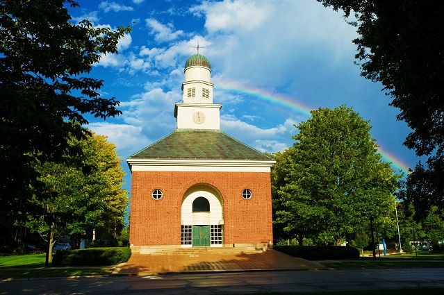 Evelyn Chapel exterior 